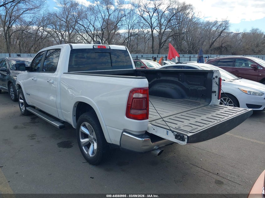 Vin: 1c6srfrm1ln239496, lot: 45057873, ram 1500 laramie  4x4 6'4 box 20203