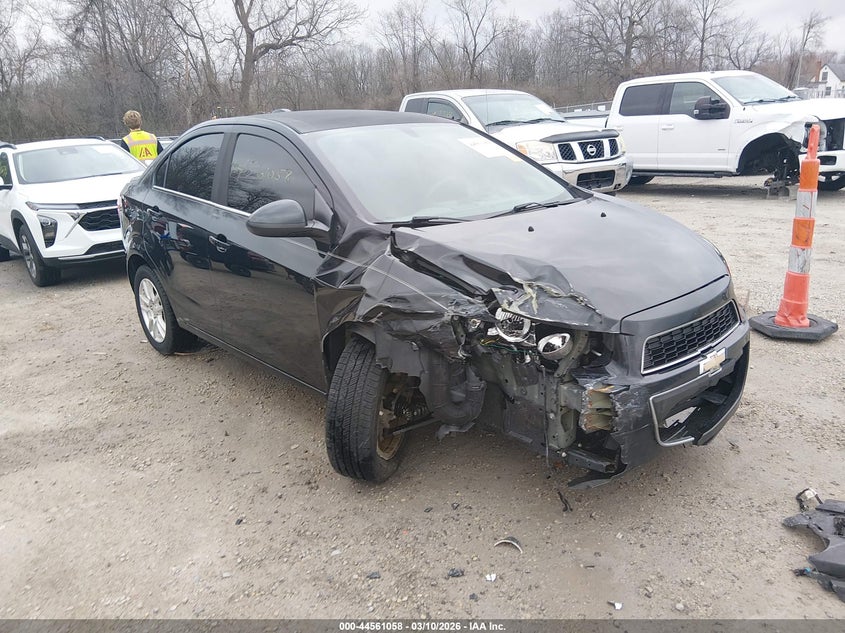 2015 Chevrolet Sonic Lt Auto