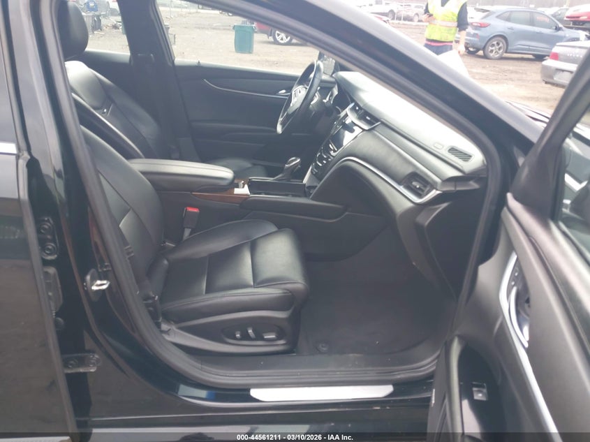 2013 Cadillac Xts Standard