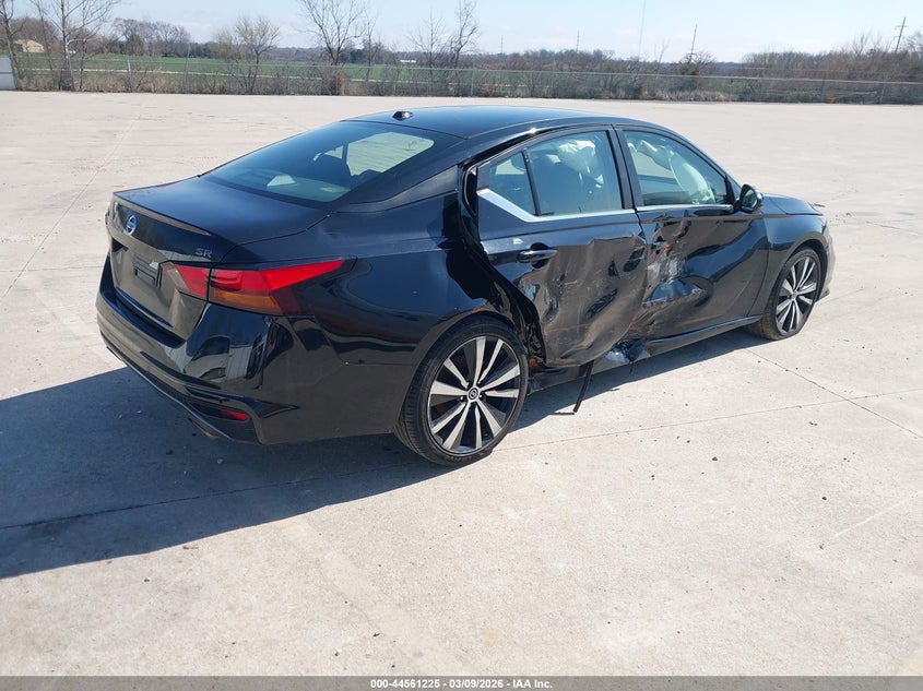 2022 Nissan Altima Sr Fwd