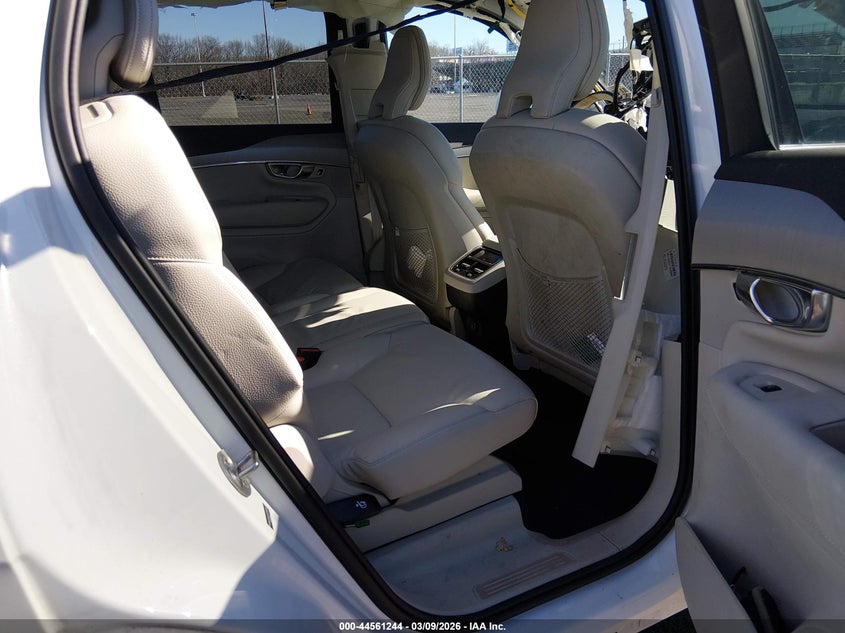 2025 Volvo Xc90 B5 Core VIN: YV4M12PJ2S1299767 Lot: 44561244