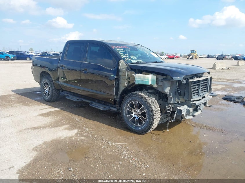 2021 Nissan Titan Sv 4X4