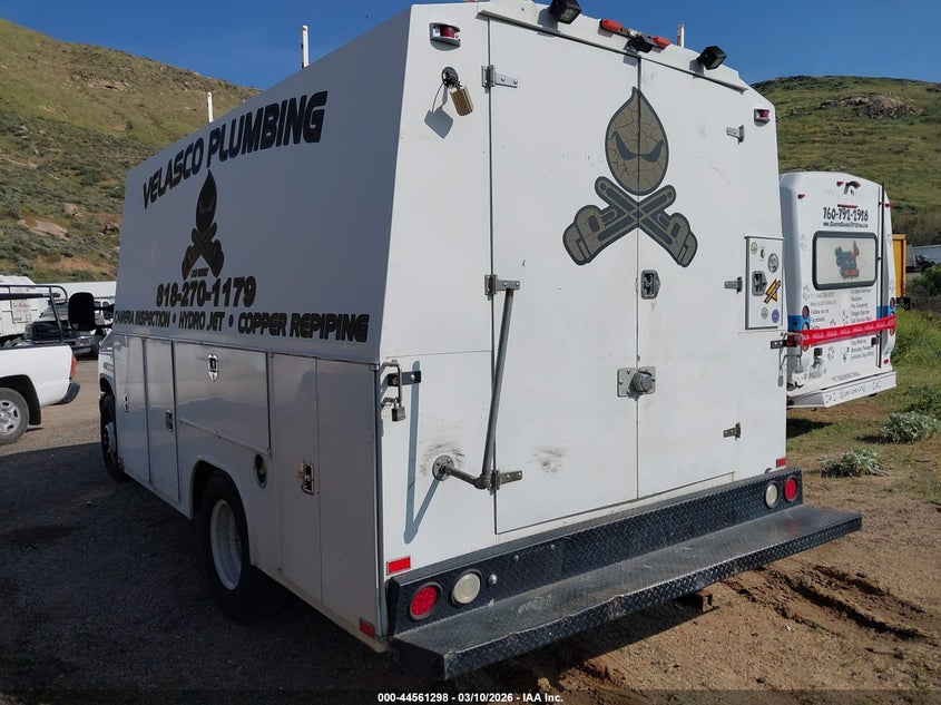 2018 Ford E-350 Cutaway