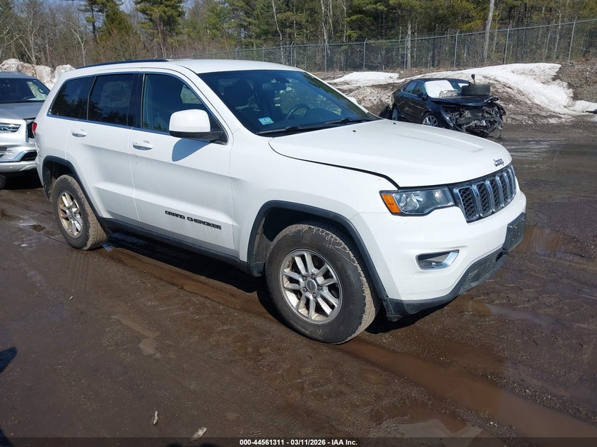 2019 Jeep Grand Cherokee Laredo 4X4