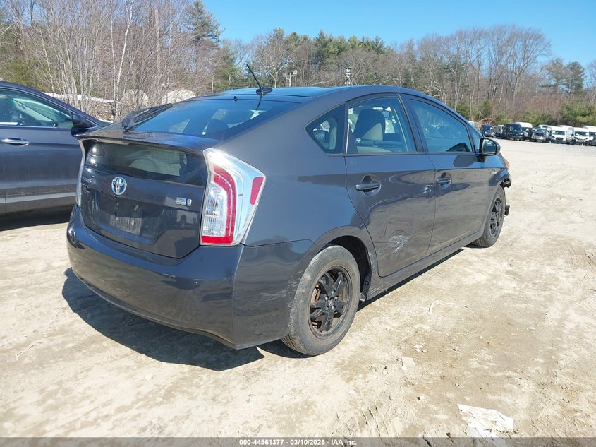 2014 Toyota Prius Three