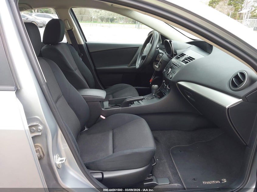 2013 Mazda Mazda3 I Sport