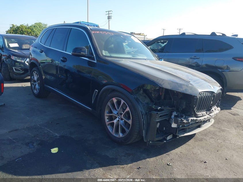 2022 BMW X5 xDrive40I