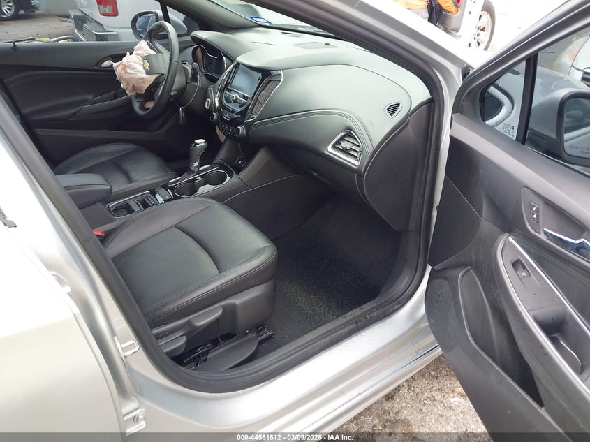 2018 Chevrolet Cruze Premier Auto