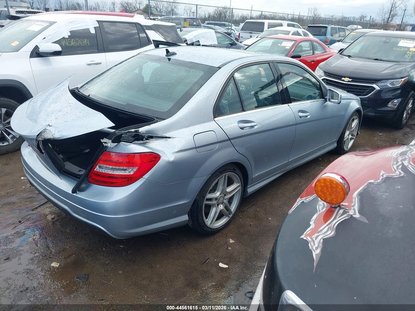 2013 Mercedes-Benz C 250 Sport