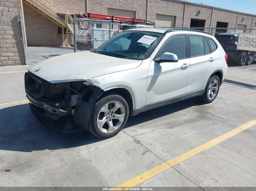 Vin: wbavm1c5xfvz94382, lot: 45058501, bmw x1 sdrive28i 20152