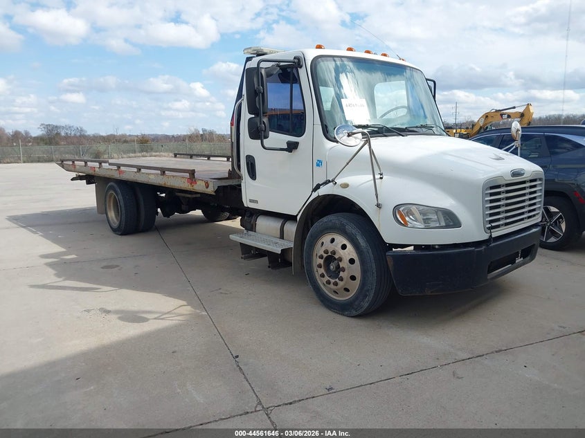 2005 FREIGHTLINER M2 106 MEDIUM DUTY
