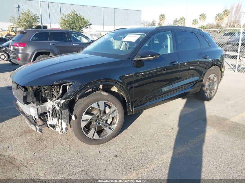 2022 Audi E-Tron Premium Quattro