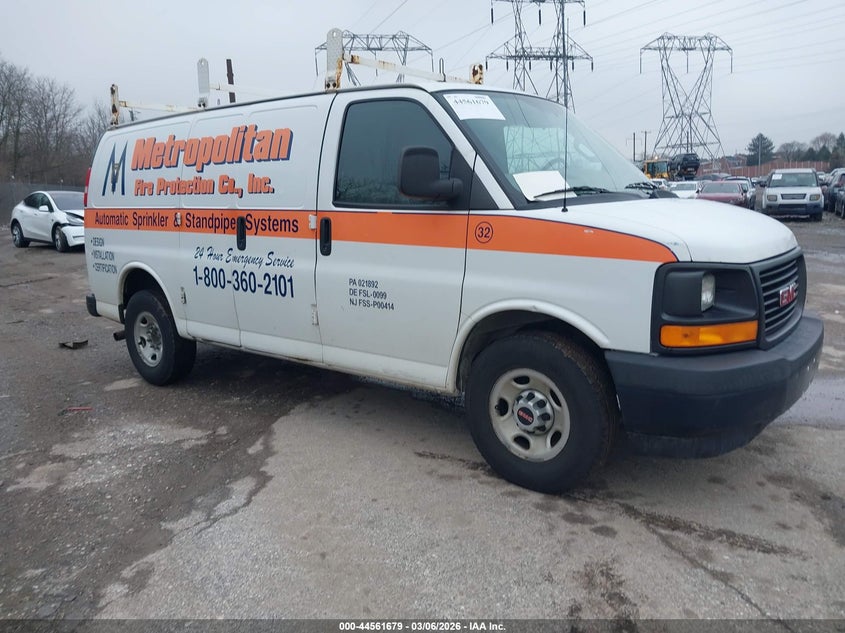 2017 GMC Savana 3500 Work Van