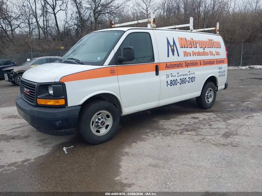 2017 GMC Savana 3500 Work Van