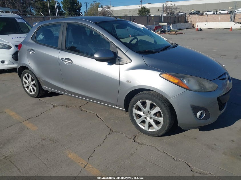 JM1DE1HY1B0107936 MAZDA MAZDA2 Photo 1