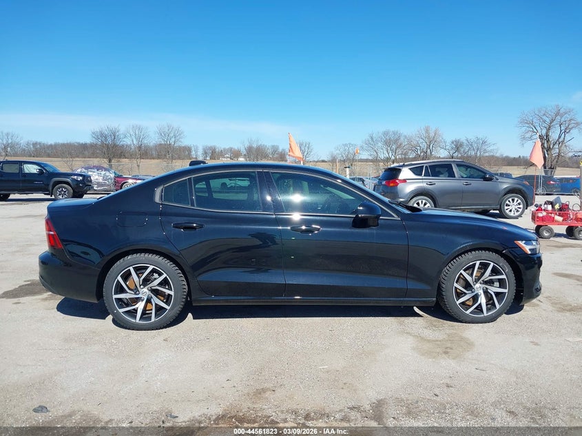 2020 Volvo S60 T6 Momentum VIN: 7JRA22TKXLG057049 Lot: 44561823