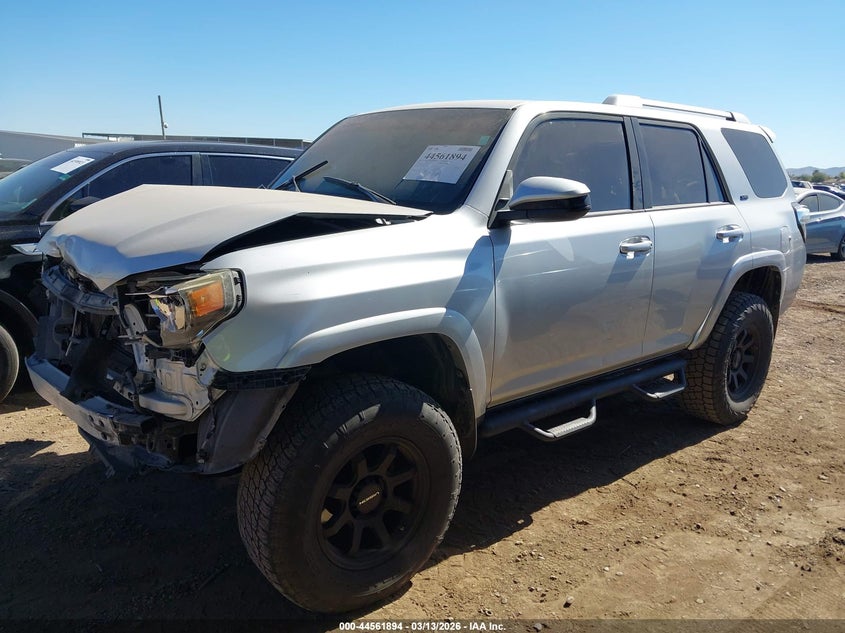 Vin: jtebu5jrxh5426909, lot: 45058772, toyota 4runner sr5 20172