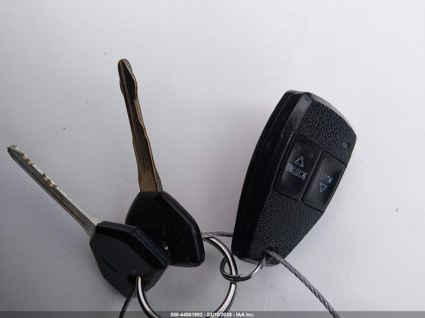 1995 Jeep Grand Cherokee Laredo VIN: 1J4GZ58S0SC670778 Lot: 44561902