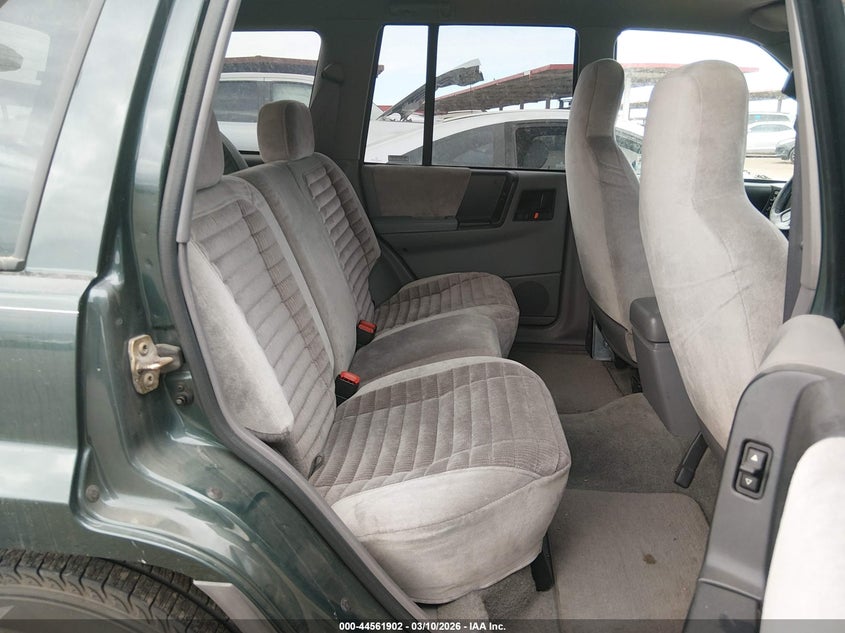 1995 Jeep Grand Cherokee Laredo VIN: 1J4GZ58S0SC670778 Lot: 44561902