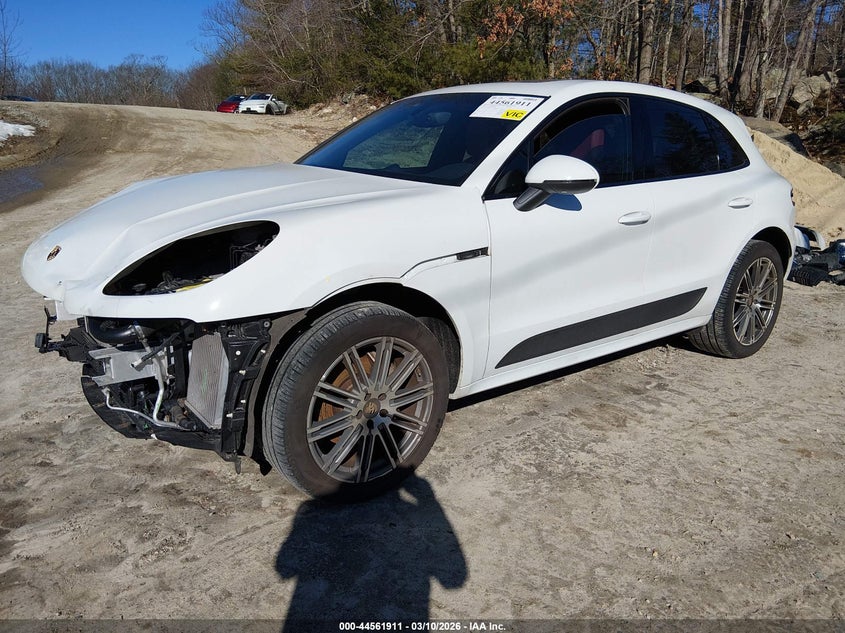 2015 Porsche Macan S