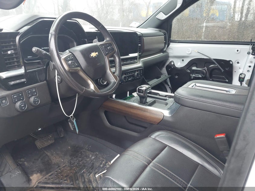 2022 CHEVROLET SILVERADO 1500 auction photo 5