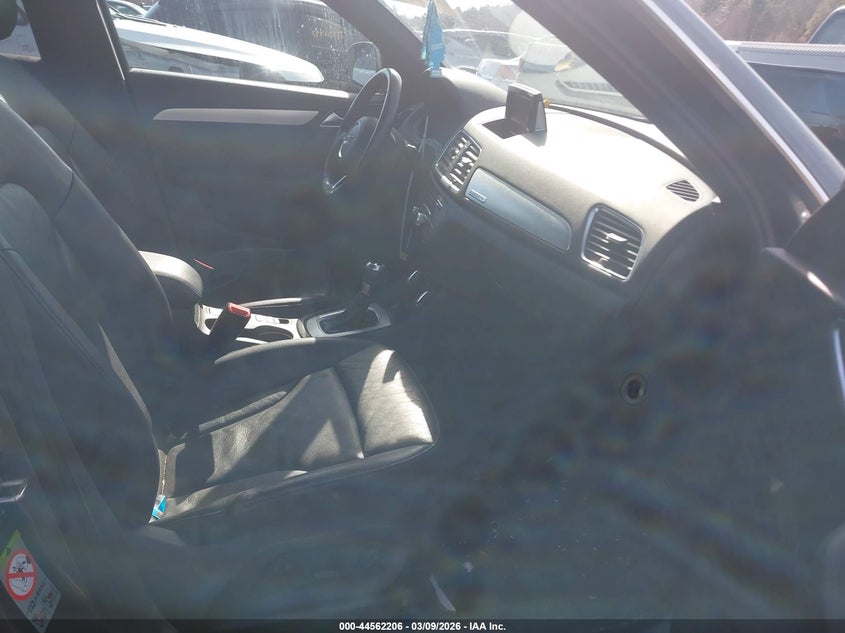 2015 Audi Q3 2.0T Premium Plus