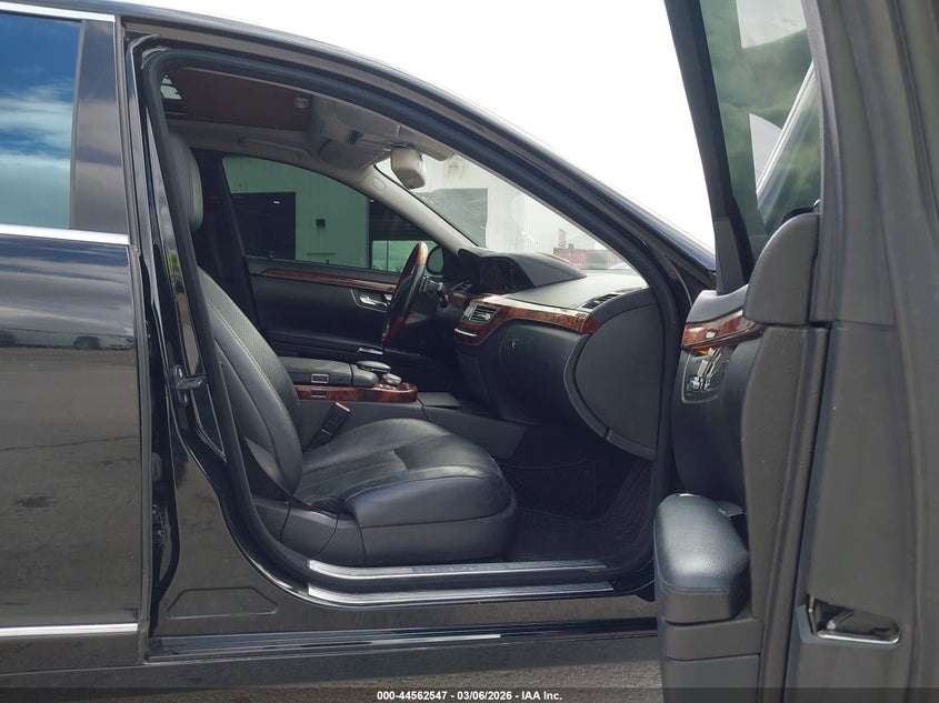 2009 Mercedes-Benz S 550