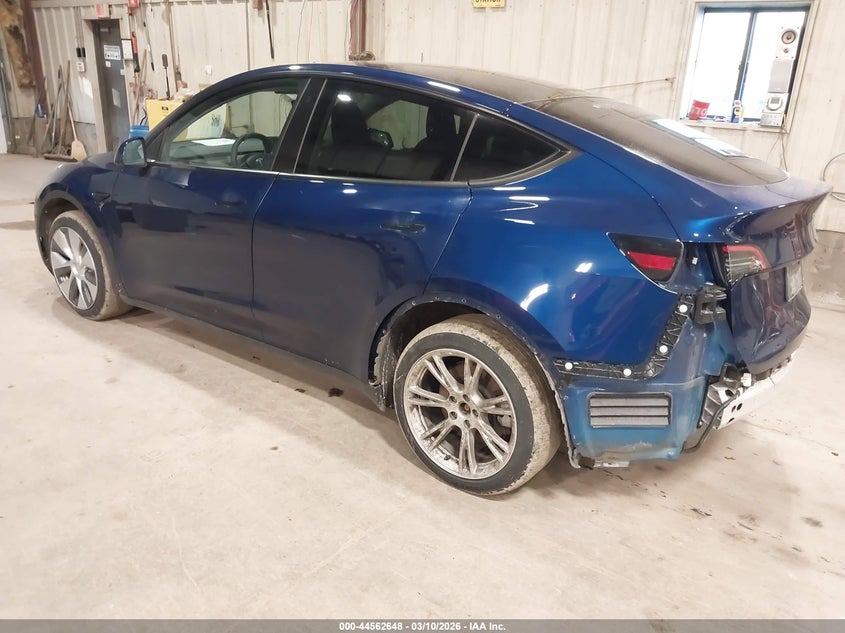 Vin: 7saygdee8pa040705, lot: 45059526, tesla model y awd/long range dual motor all-wheel drive 20233