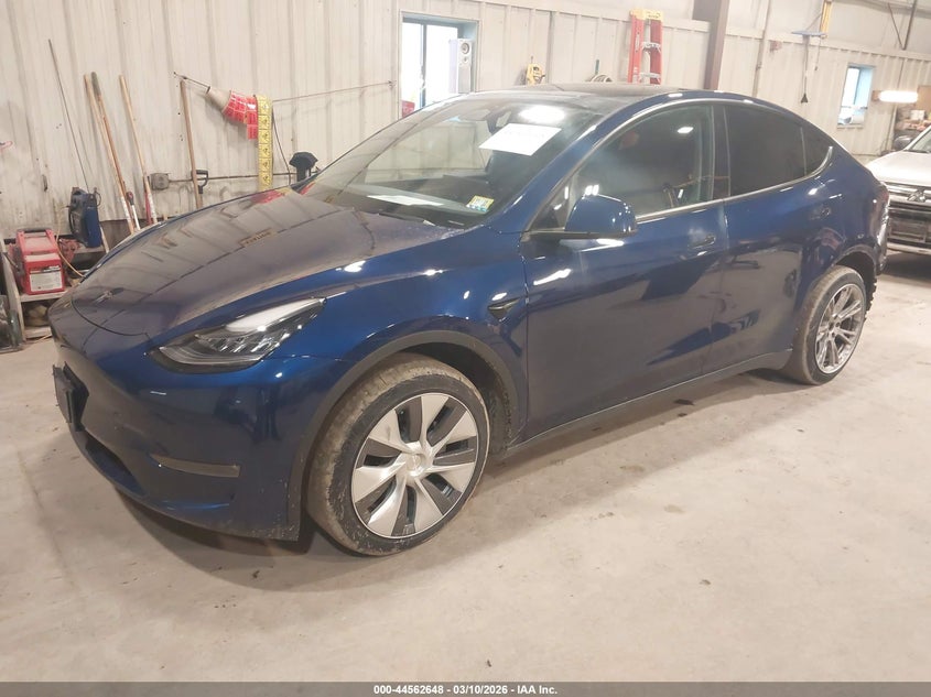 2023 TESLA MODEL Y auction photo 2