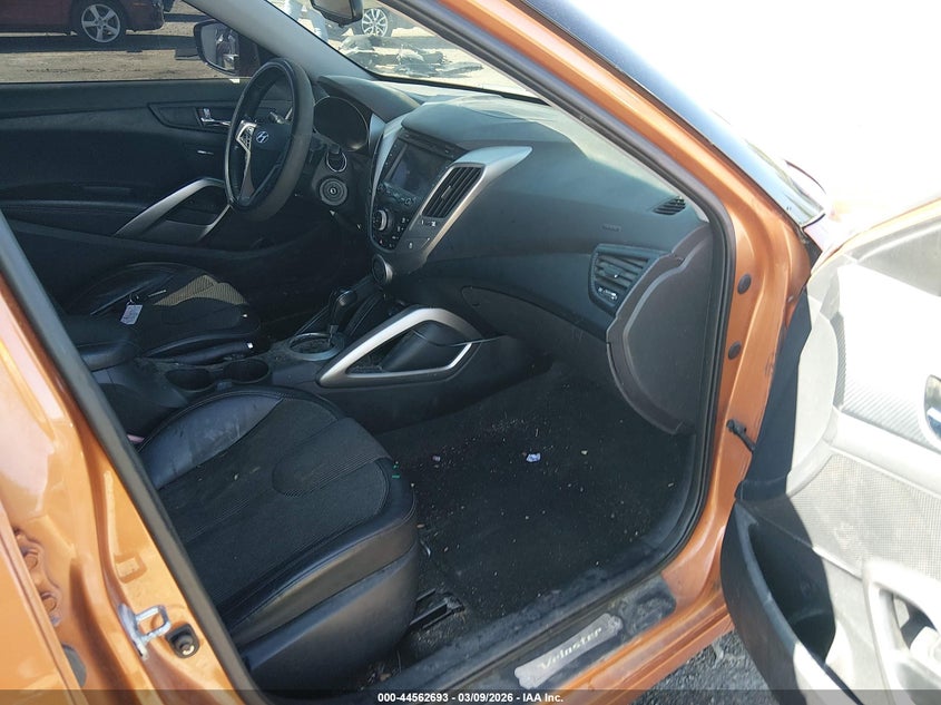 2012 Hyundai Veloster Base W/Black