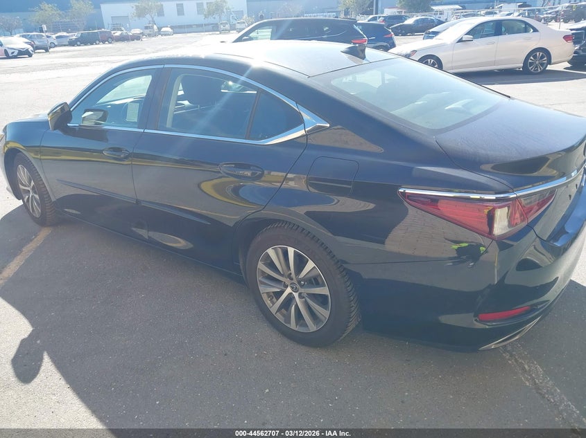 Vin: 58acz1b18mu083758, lot: 45059585, lexus es 350 20213