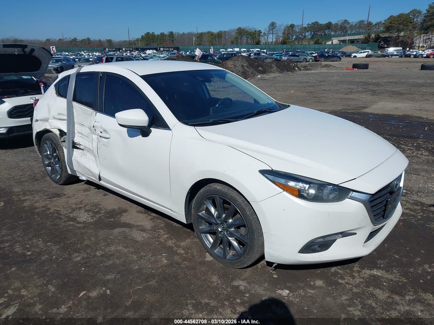 2018 Mazda Mazda3 Touring