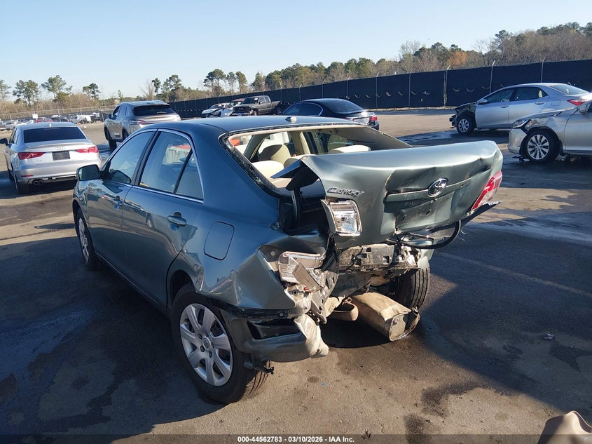 2010 Toyota Camry Le