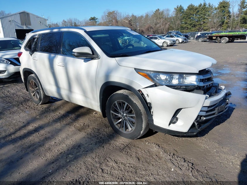 2017 Toyota Highlander Xle