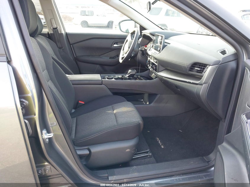 2025 Nissan Rogue Sv Intelligent Awd