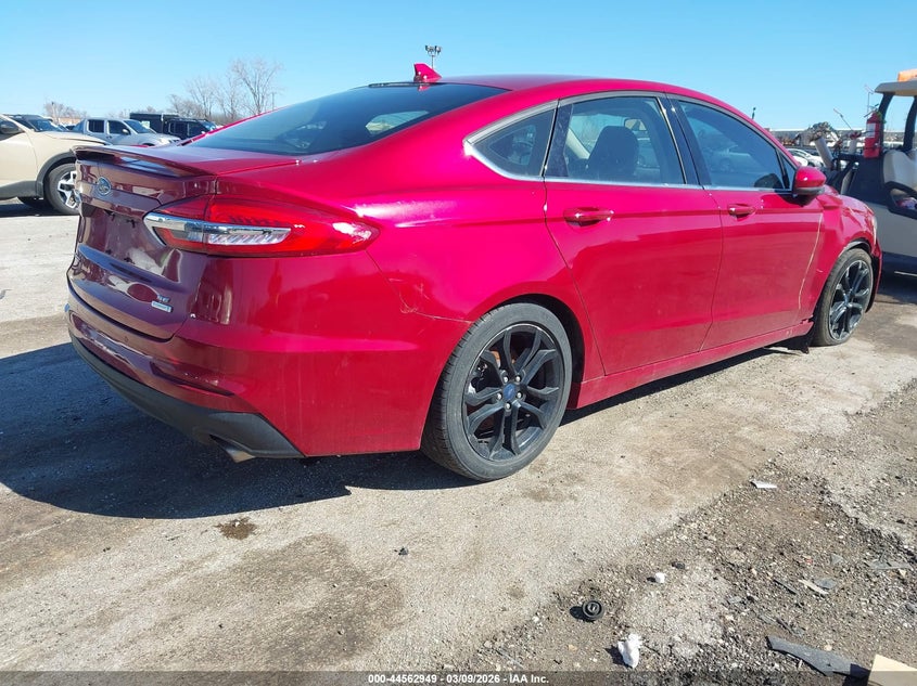 2020 Ford Fusion Se