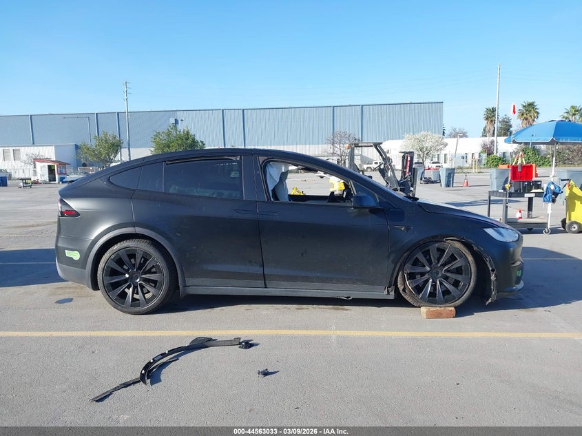 2022 Tesla Model X Dual Motor All-Wheel Drive VIN: 7SAXCAE55NF350168 Lot: 44563033