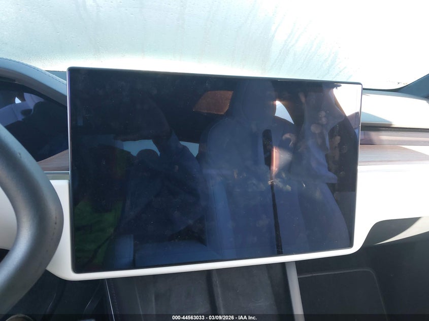 2022 Tesla Model X Dual Motor All-Wheel Drive VIN: 7SAXCAE55NF350168 Lot: 44563033