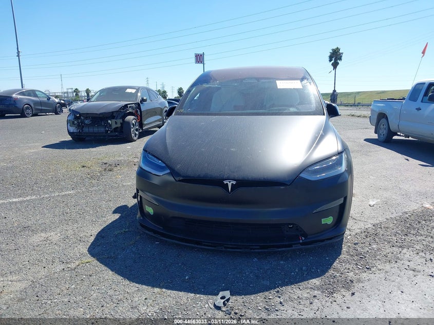2022 Tesla Model X Dual Motor All-Wheel Drive VIN: 7SAXCAE55NF350168 Lot: 44563033