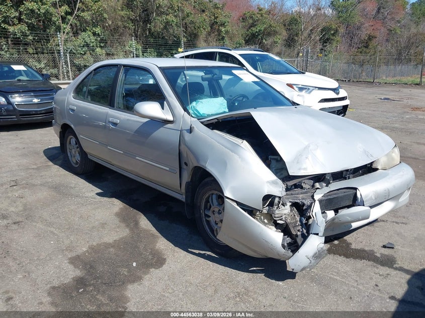 1999 Nissan Sentra Gxe/Xe