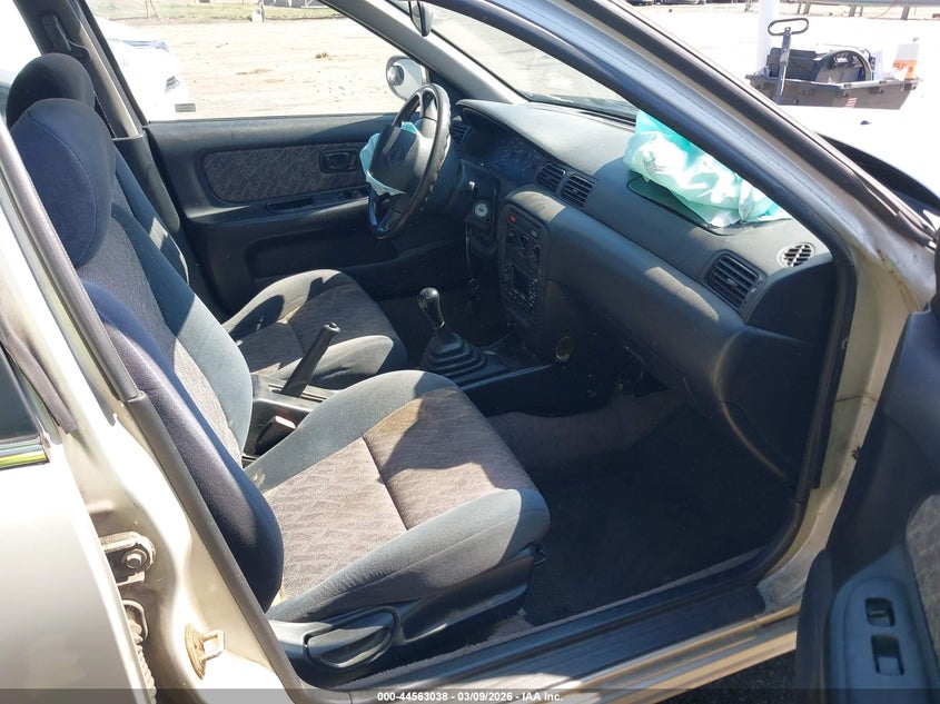 1999 Nissan Sentra Gxe/Xe