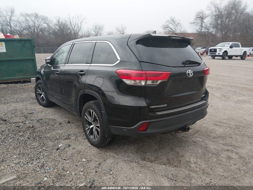 2017 Toyota Highlander Le Plus