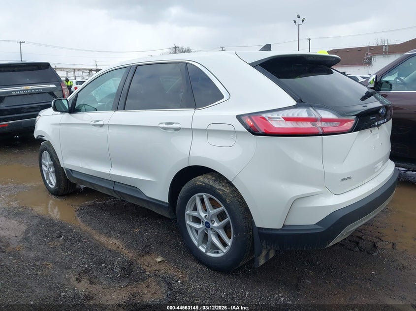 2022 Ford Edge Sel