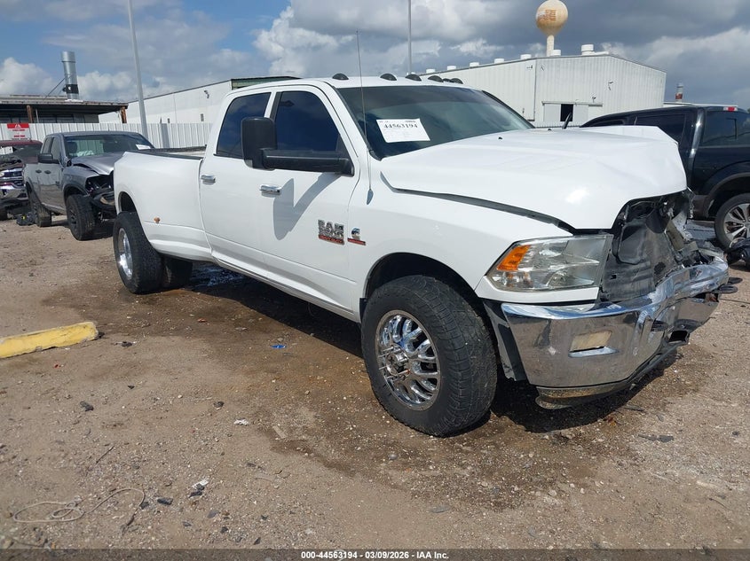 3C63RPHL4DG612219 RAM 3500 Photo 1