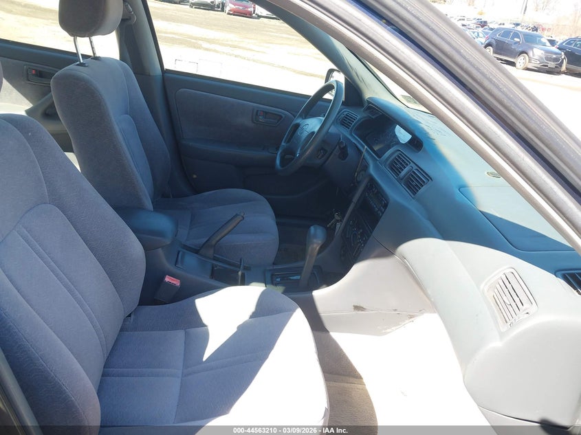 1998 Toyota Camry Le