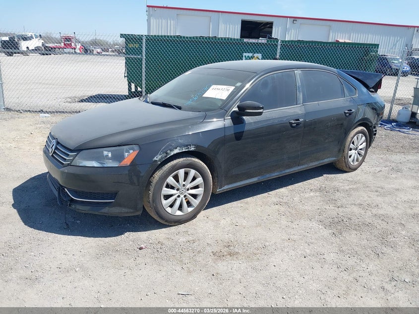 2013 Volkswagen Passat S