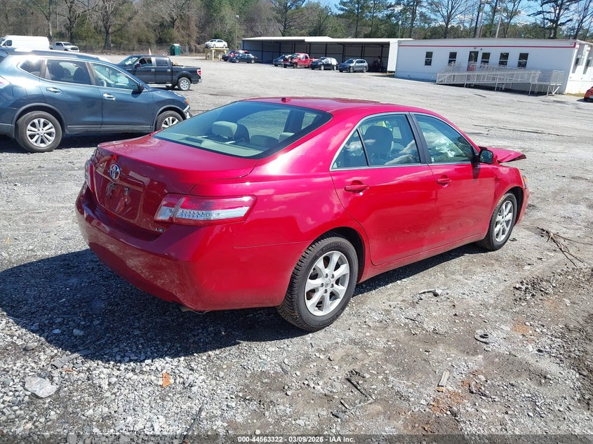 2011 Toyota Camry Le
