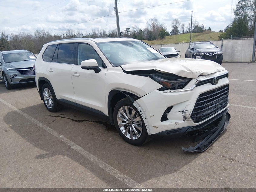 2024 Toyota Grand Highlander Platinum