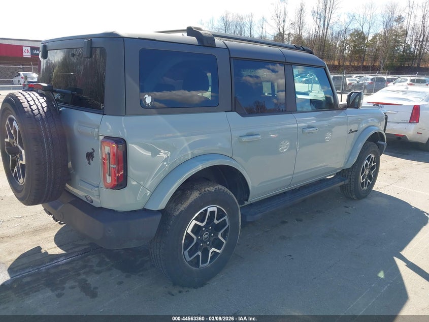 2022 Ford Bronco Outer Banks