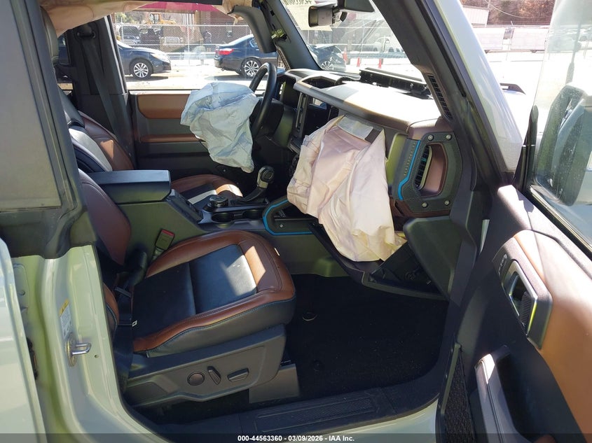 2022 Ford Bronco Outer Banks